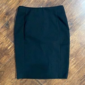H&M Black pencil skirt